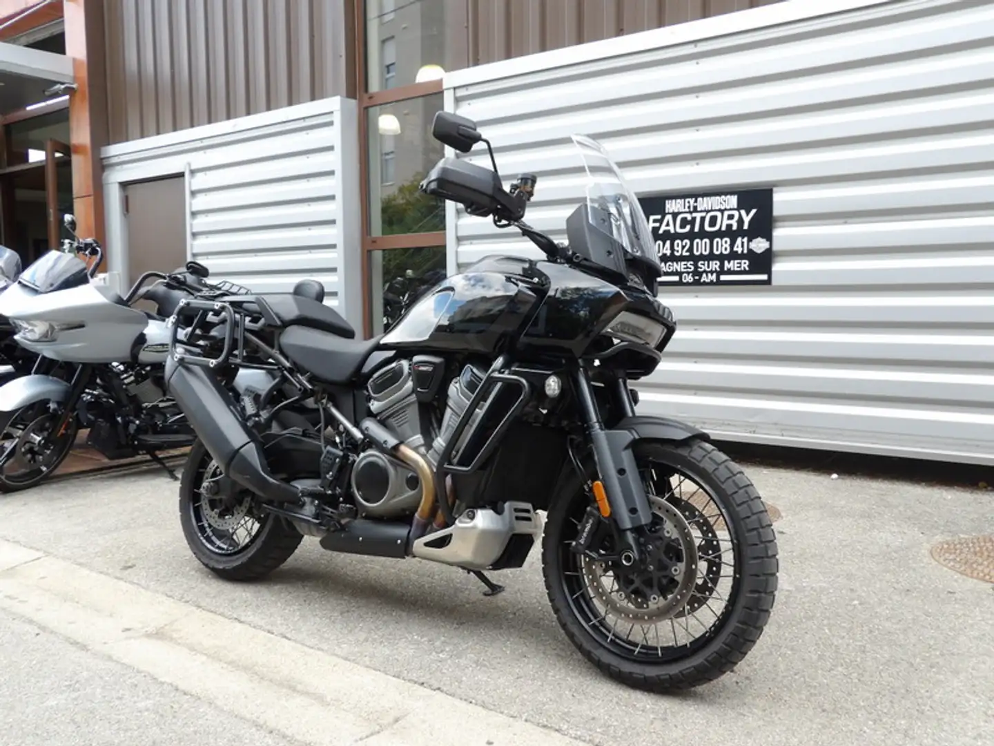 Harley-Davidson Pan America Noir - 2