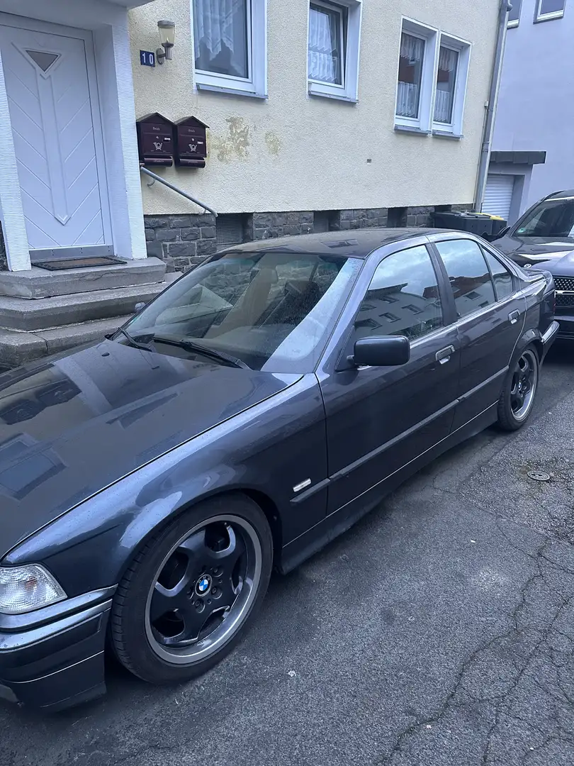 BMW 328 328i Exclusiv Edition top Ausstattung, Tüv neu 27 - 2