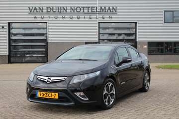 1.4 Plug in Hybride / Navigatie / Leer / Bose / N.