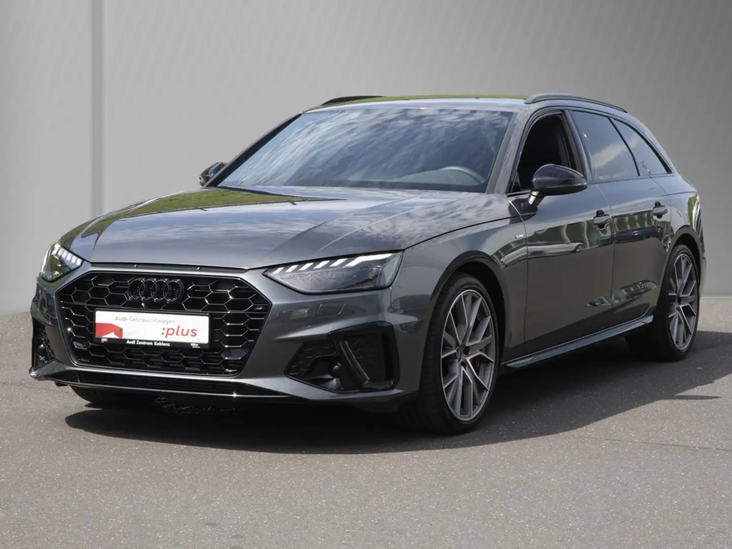 Audi A4 Avant 40 TFSI S line competition + ACC Navi Gris - 2