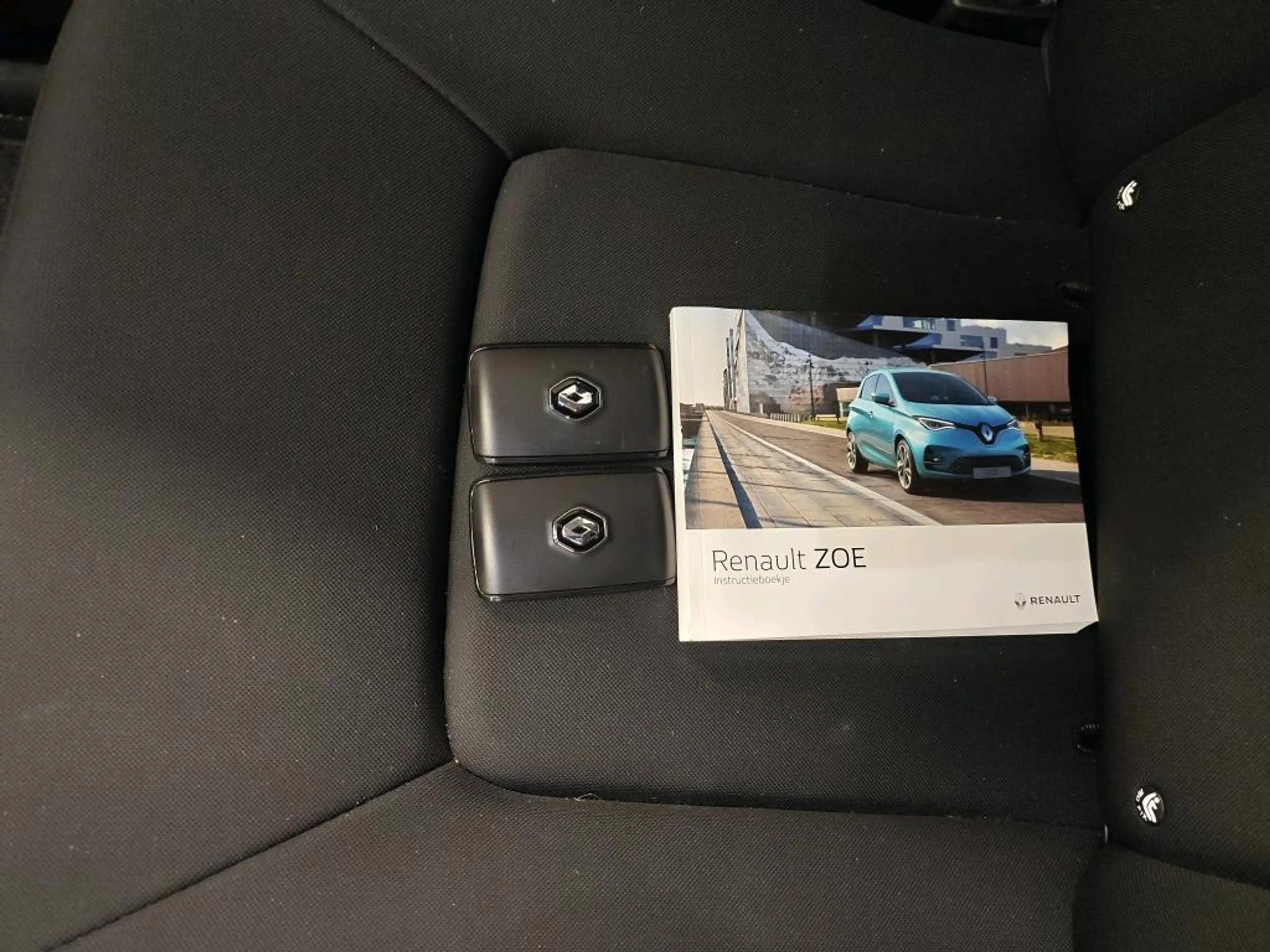 Renault ZOE R110 LIFE 52 kWh (93% SOH) I KOOPACCU I NAVIGATIES — photo 9