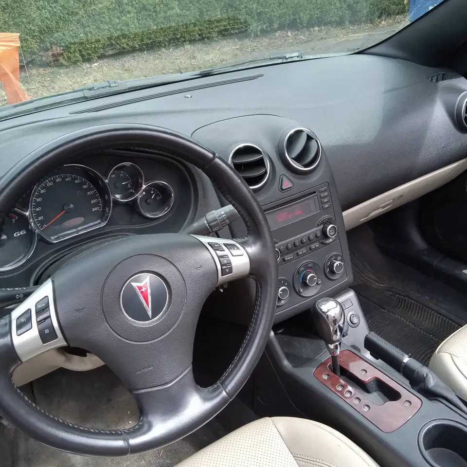 Pontiac G6 fotografie Pontiac G6