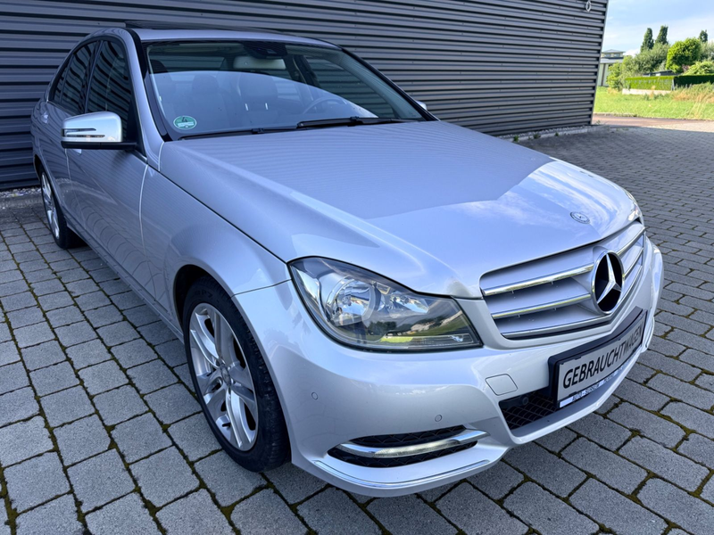 Mercedes-Benz C 180 C Limousine BlueEfficiency Avantgarde — photo 3
