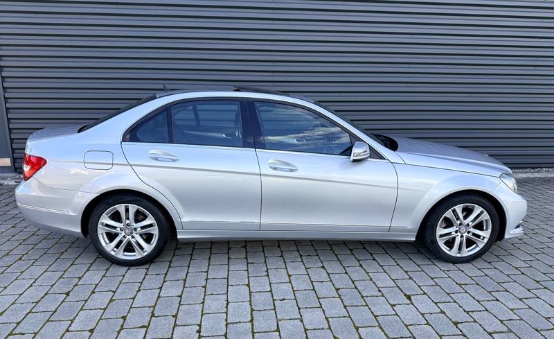 Mercedes-Benz C 180 C Limousine BlueEfficiency Avantgarde — photo 4