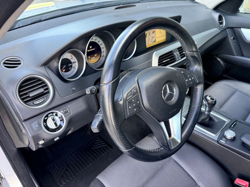 Mercedes-Benz C 180 C Limousine BlueEfficiency Avantgarde — photo 12