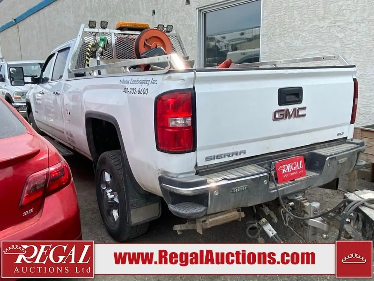 GMC Sierra 3500HD снимка GMC Sierra 3500HD