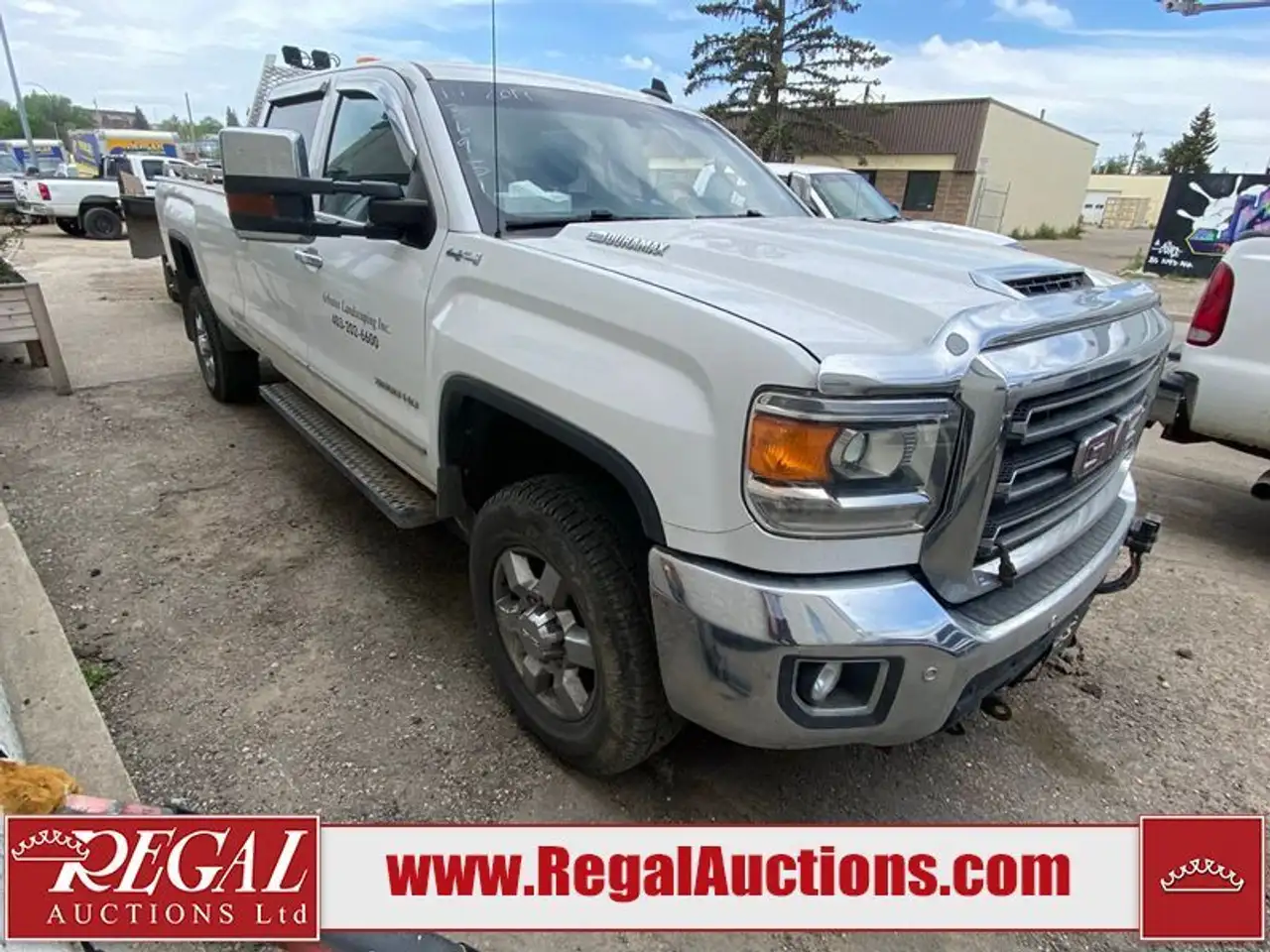 GMC Sierra 3500HD снимка GMC Sierra 3500HD
