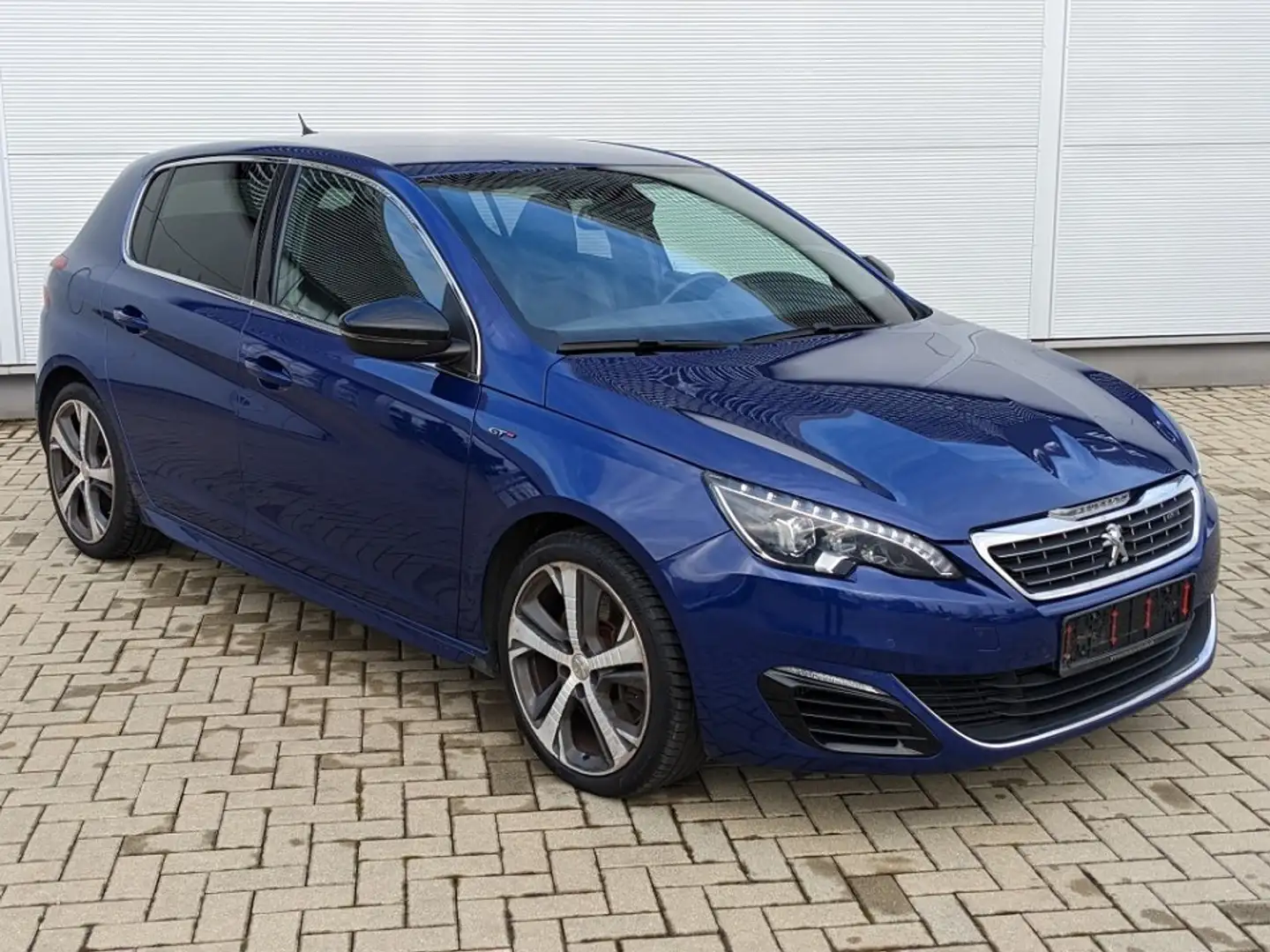 Peugeot 308 2.0l BlueHDi GT Sport Teilleder Navi Full-LED Blau - 2