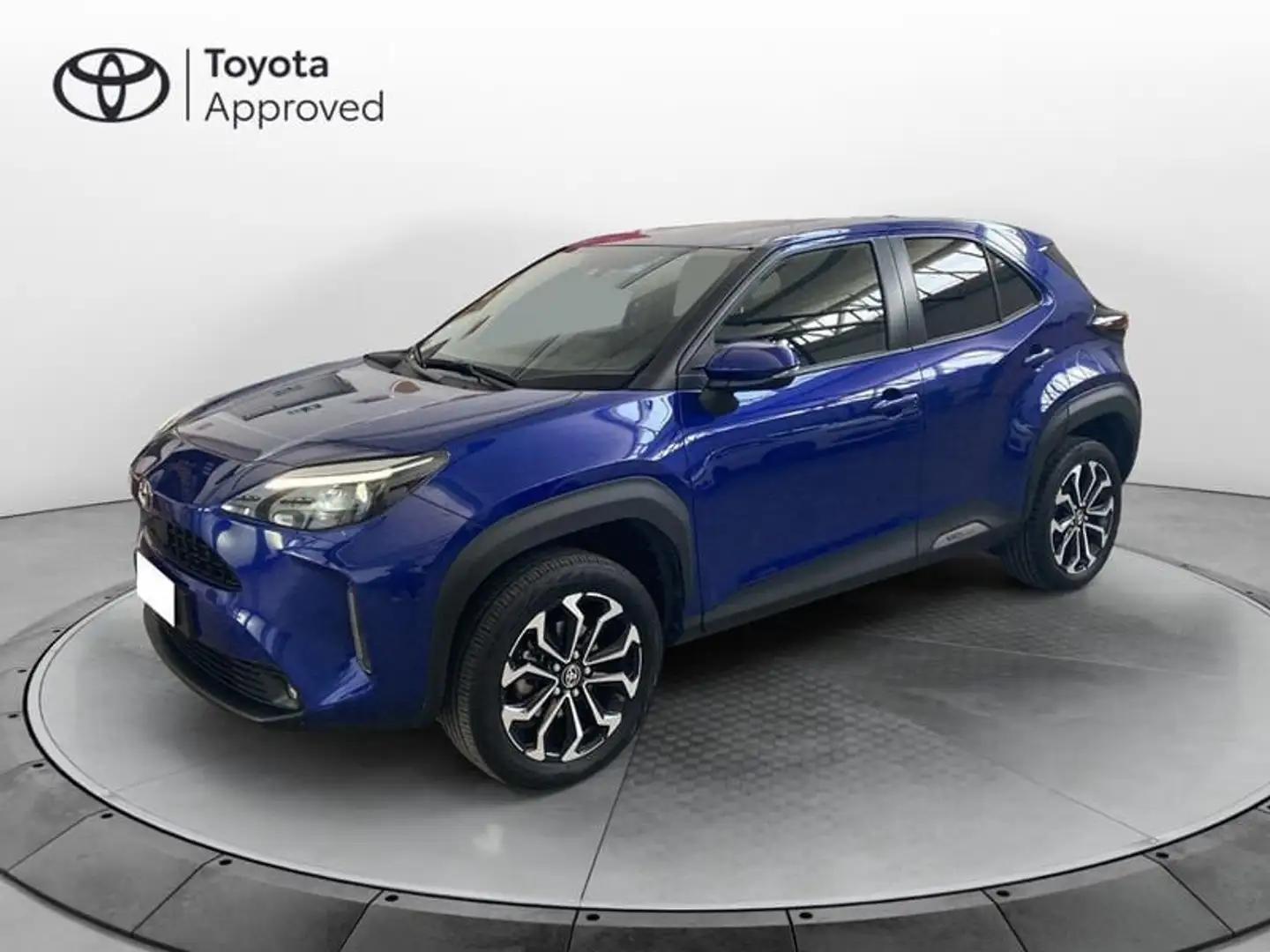 Toyota Yaris Cross 1.5 Hybrid 5p. E-CVT Trend Albastru - 1
