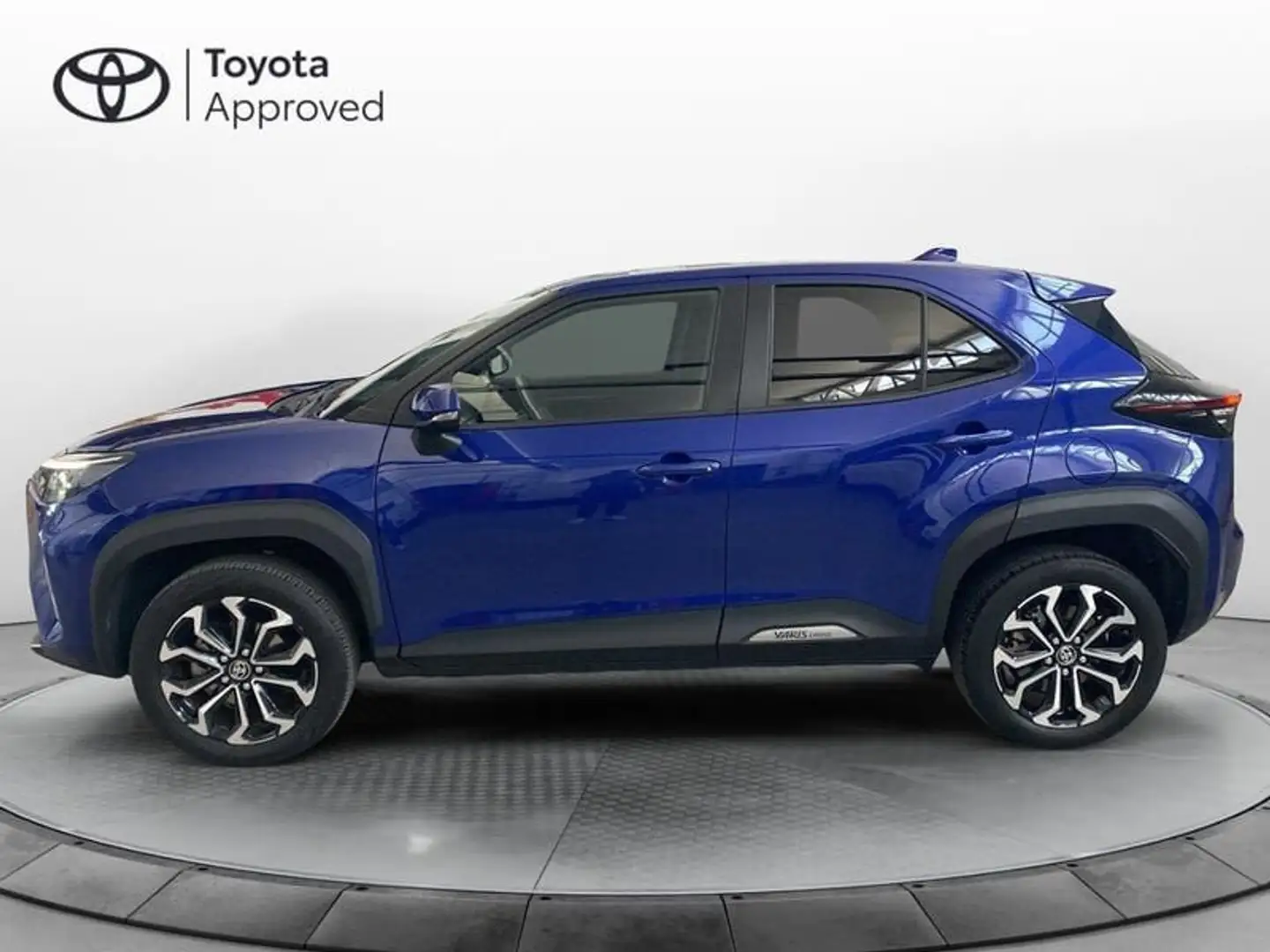 Toyota Yaris Cross 1.5 Hybrid 5p. E-CVT Trend Albastru - 2