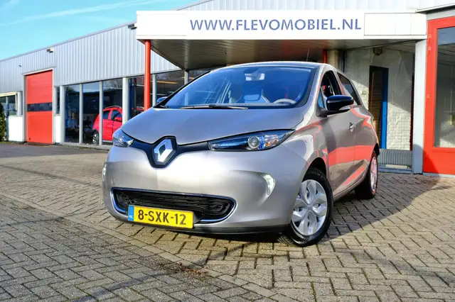 Renault ZOE Q210 Zen Quickcharge 22 kWh (Accu Huur) Aut. Navi|