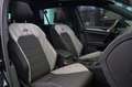 Volkswagen Golf Variant 2.0 TSI R 4Motion 411PK PANO DYN ACC Schwarz - thumbnail 14