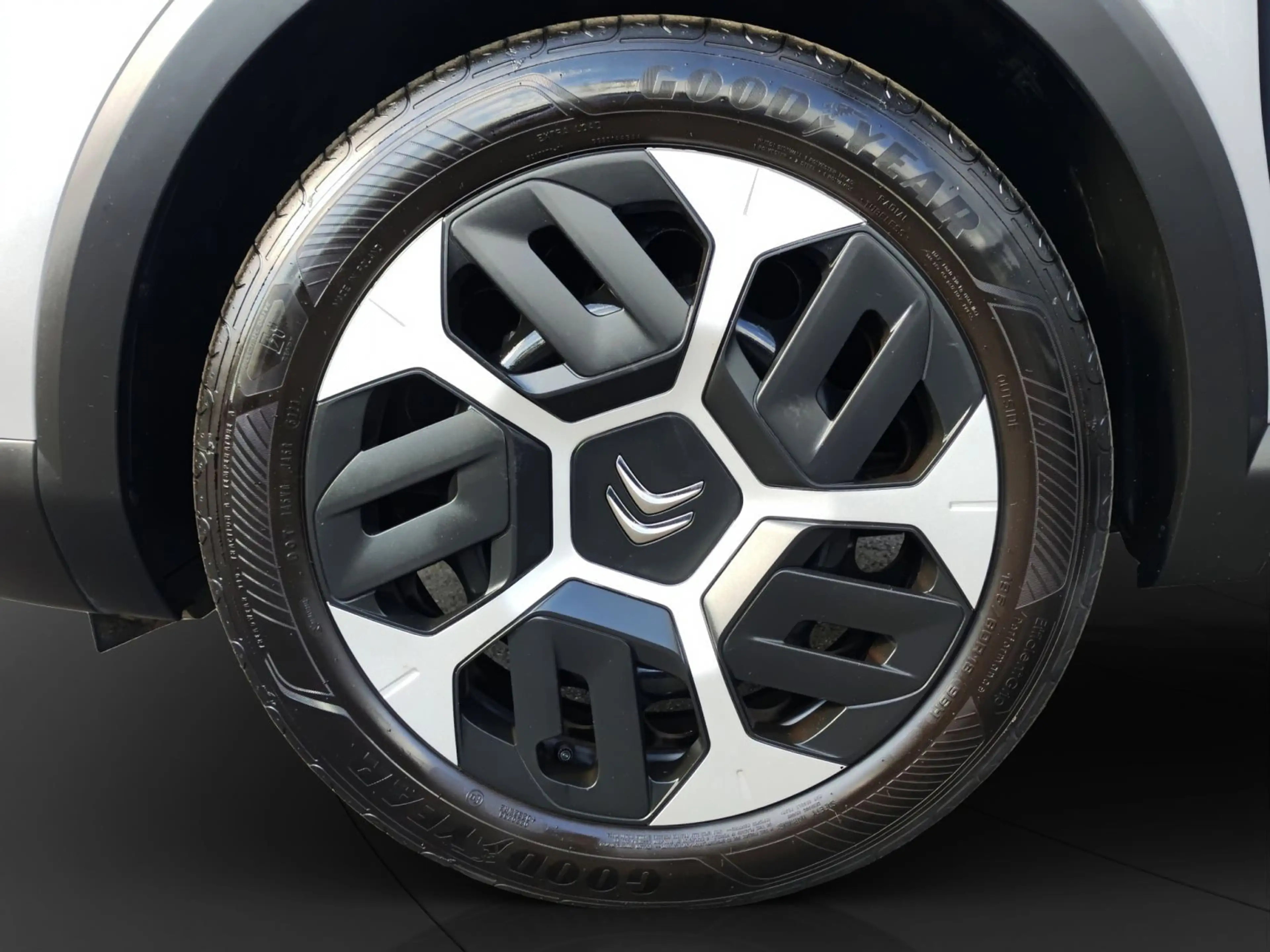 Citroen C4 X PT100 S&S You Einparkhilfe Klima Tempomat — photo 11