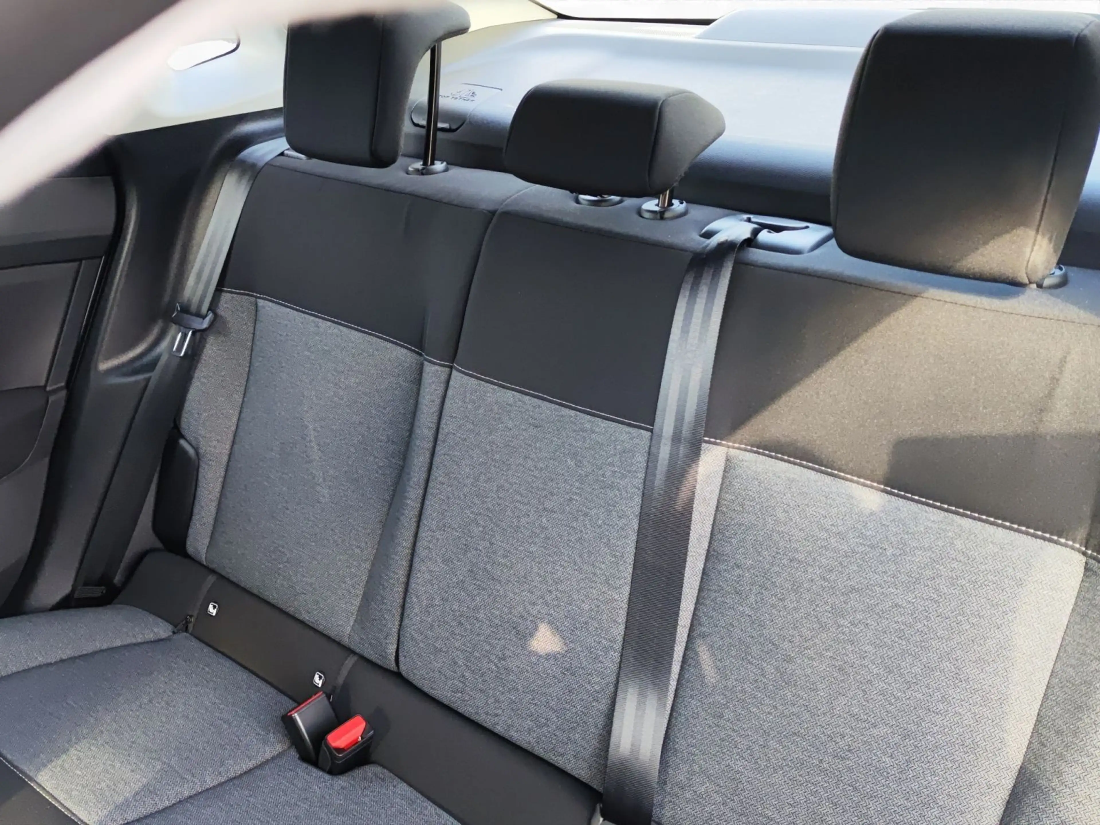 Citroen C4 X PT100 S&S You Einparkhilfe Klima Tempomat — photo 10