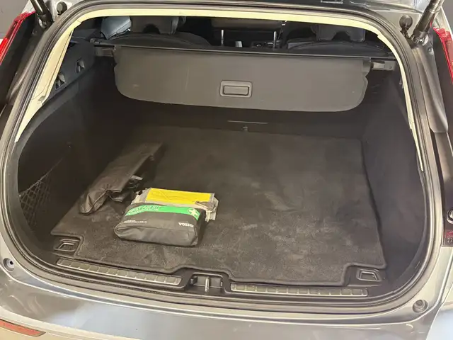 Volvo V60 view 10