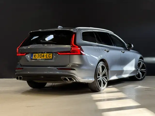 Volvo V60 view 15