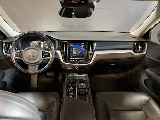 Volvo V60 view 4