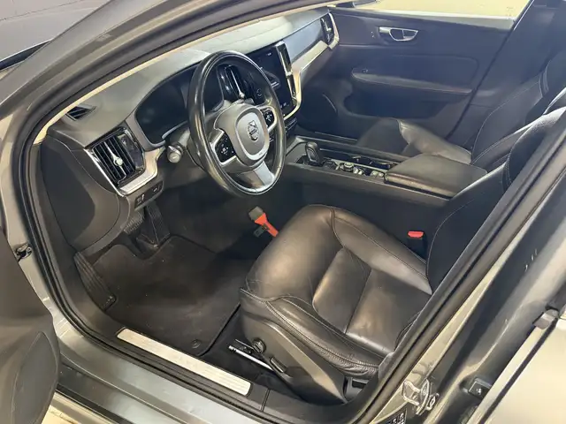 Volvo V60 view 7