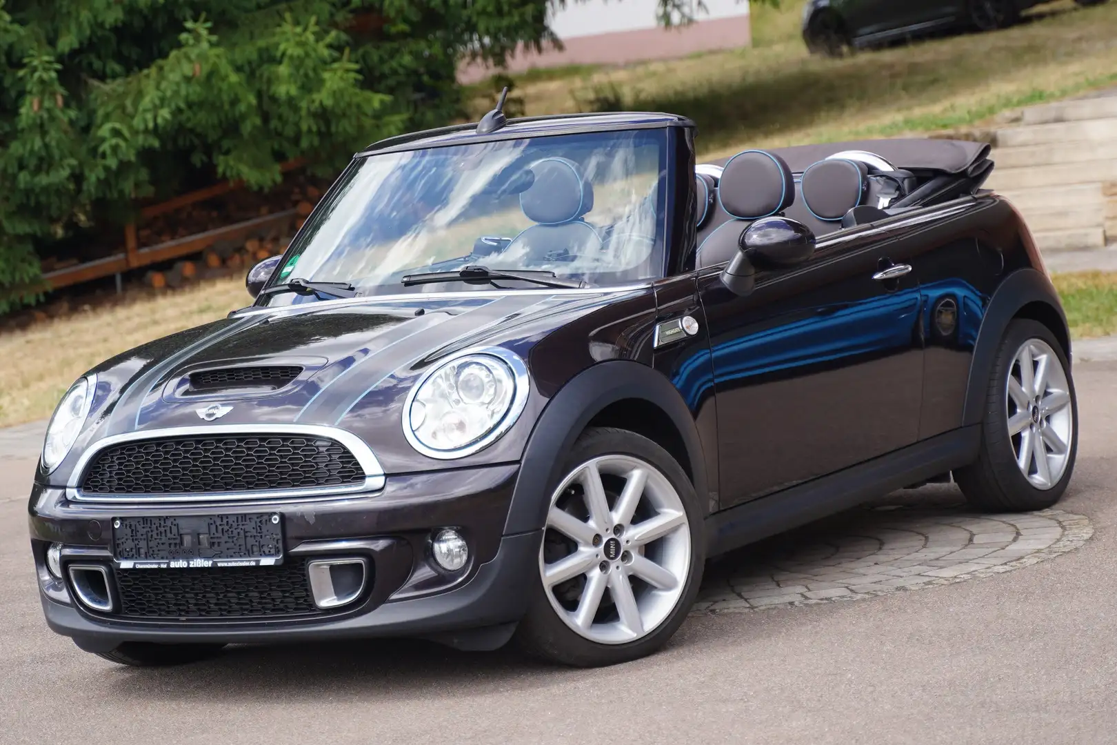 MINI Cooper S Cabrio Highgate Navi Leder SHZ PDC Bluetooth USB Xenon Braun - 1