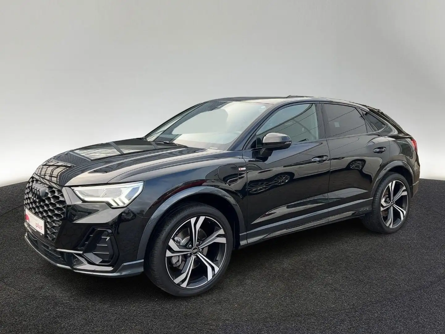 Audi Q3 45 TFSI e S line S tronic Navi LED Schwarz - 2