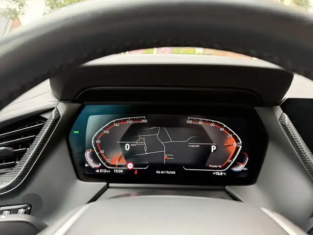 BMW 2 Series view 9
