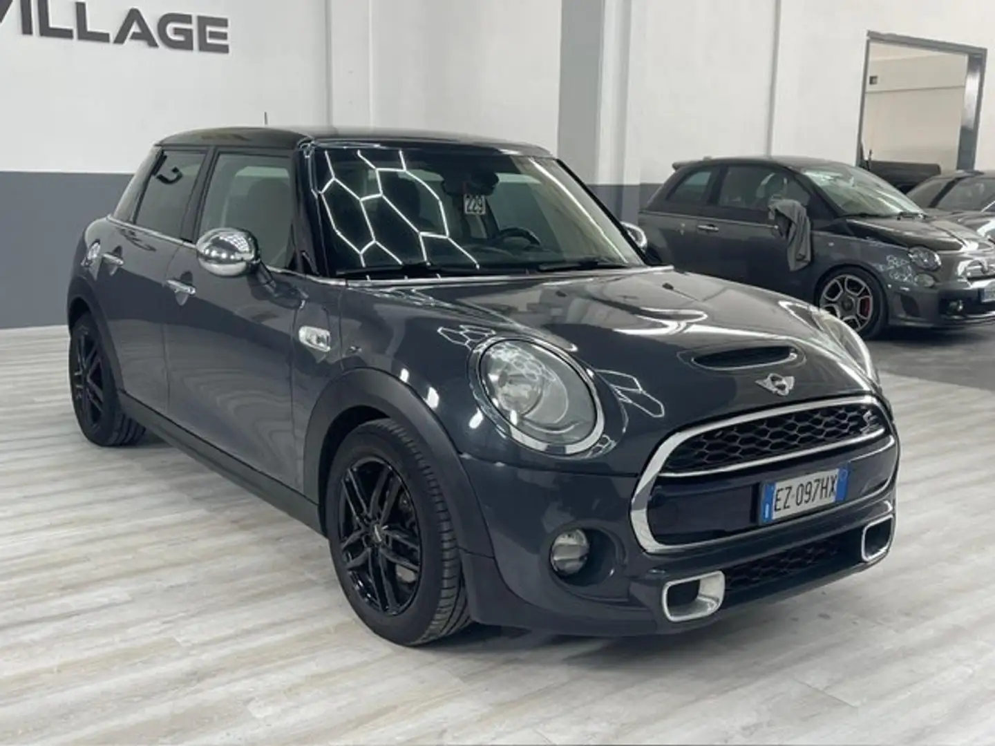 MINI Cooper SD Mini 2.0 Cooper SD Hype Szary - 2