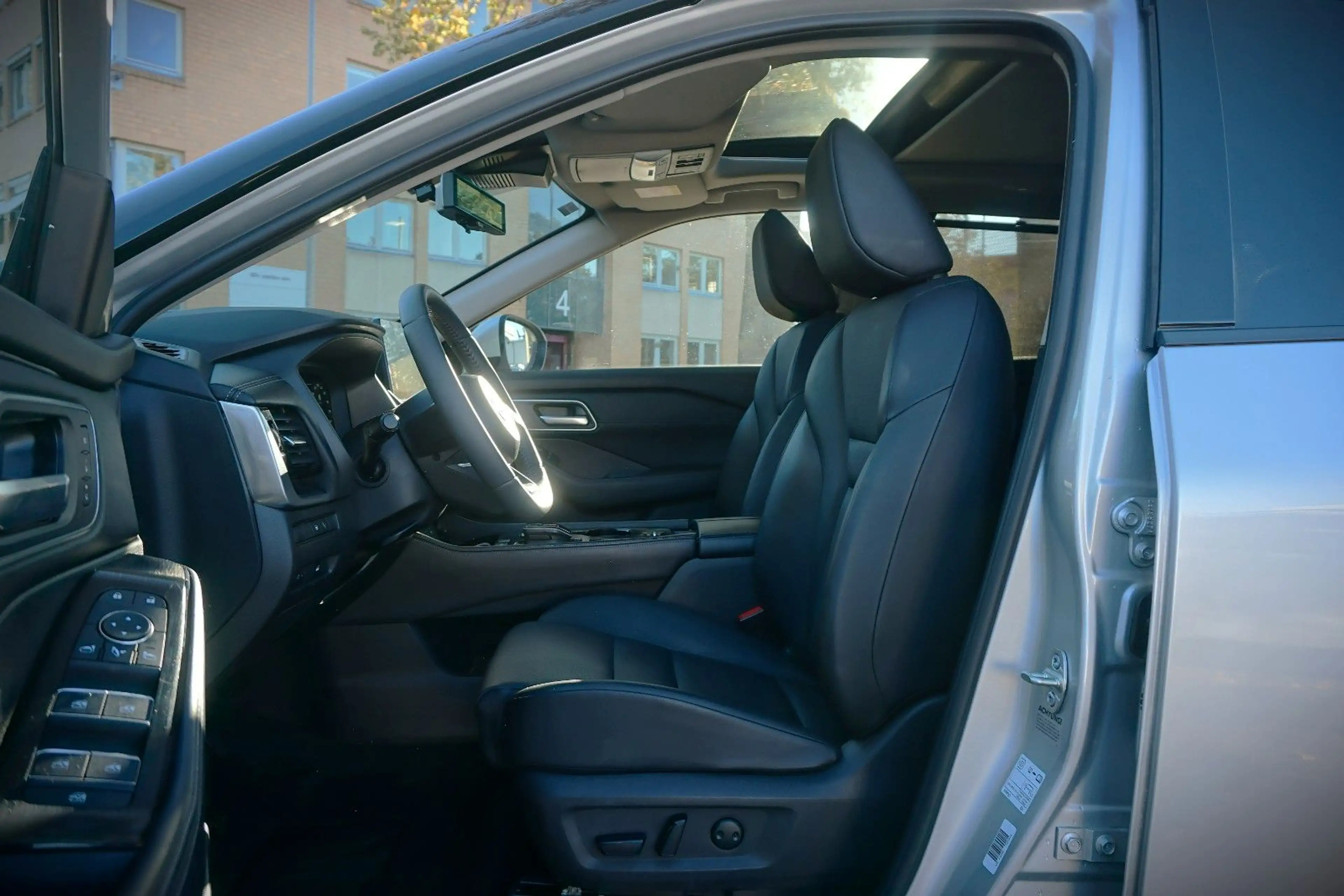 Nissan X-Trail e-Power e-4orce Tekna / Pano./ HUD /Bose — photo 11