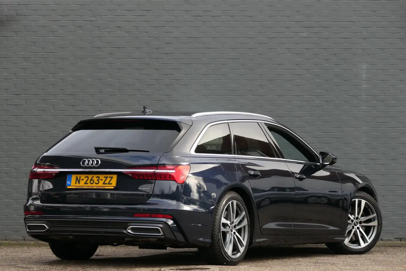 Audi A6 Avant 50 TFSIe quattro S-Line Blind spot | Matrix Blau - 2