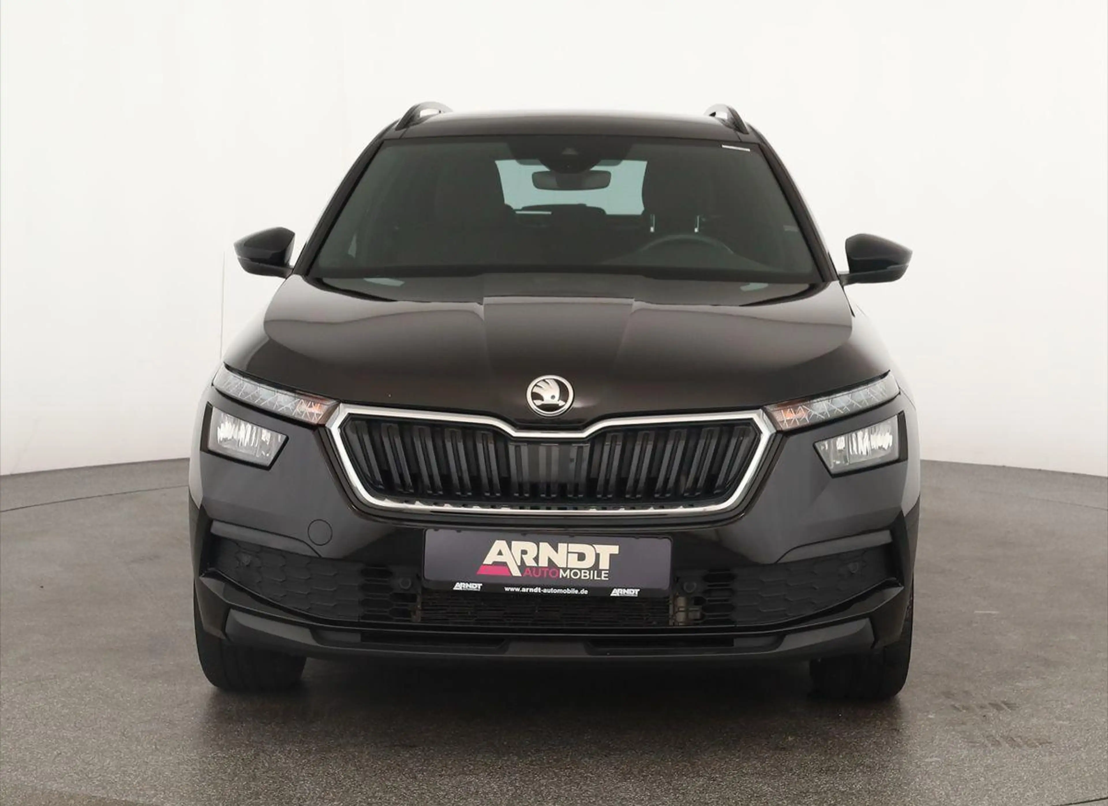 Skoda Kamiq 1.0 TSI DSG Tour LED Pano SmartLink Kam +3 — photo 3