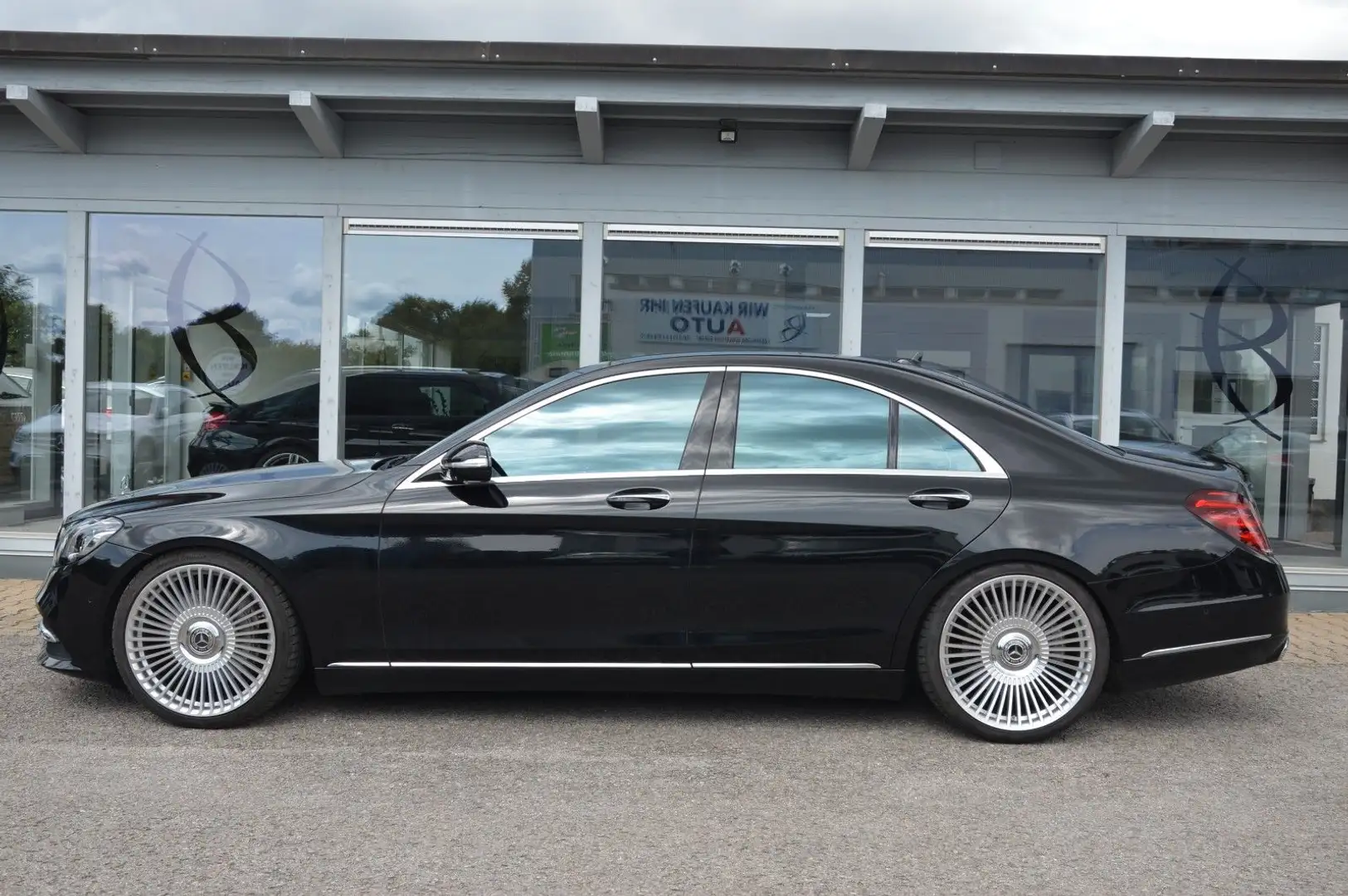 Mercedes-Benz S 560 4Matic*PANO*360*BURM*DISTR*HUD*SITZKLIMA* Negru - 2