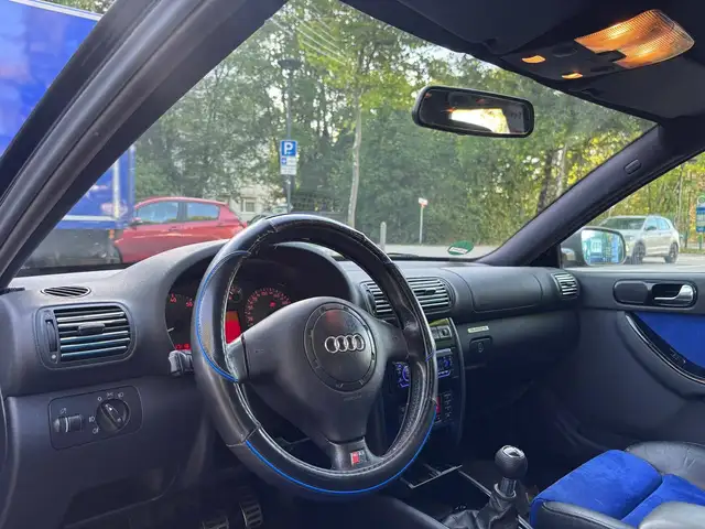 Audi S3 view 10