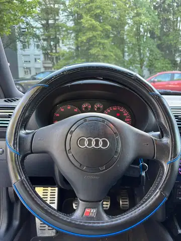 Audi S3 view 11