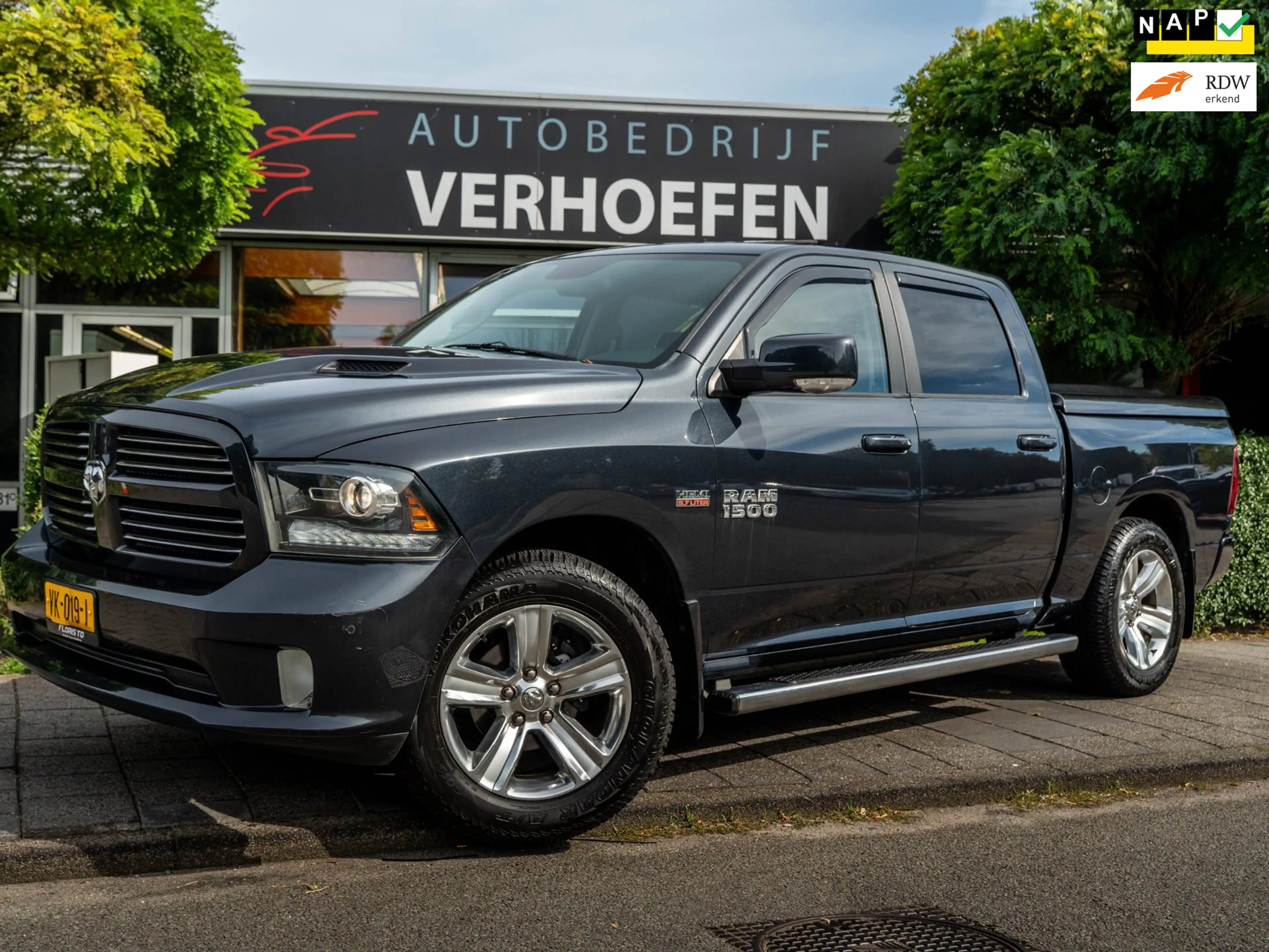Dodge RAM 1500 5.7 V8 Crew Cab 5'7 - PANORAMDAK - PARK CAMER