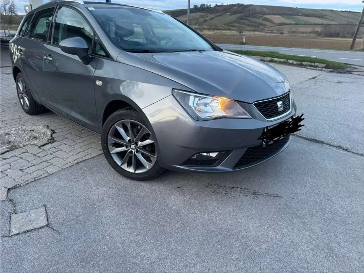 SEAT Ibiza Ibiza ST Chili Grau - 2