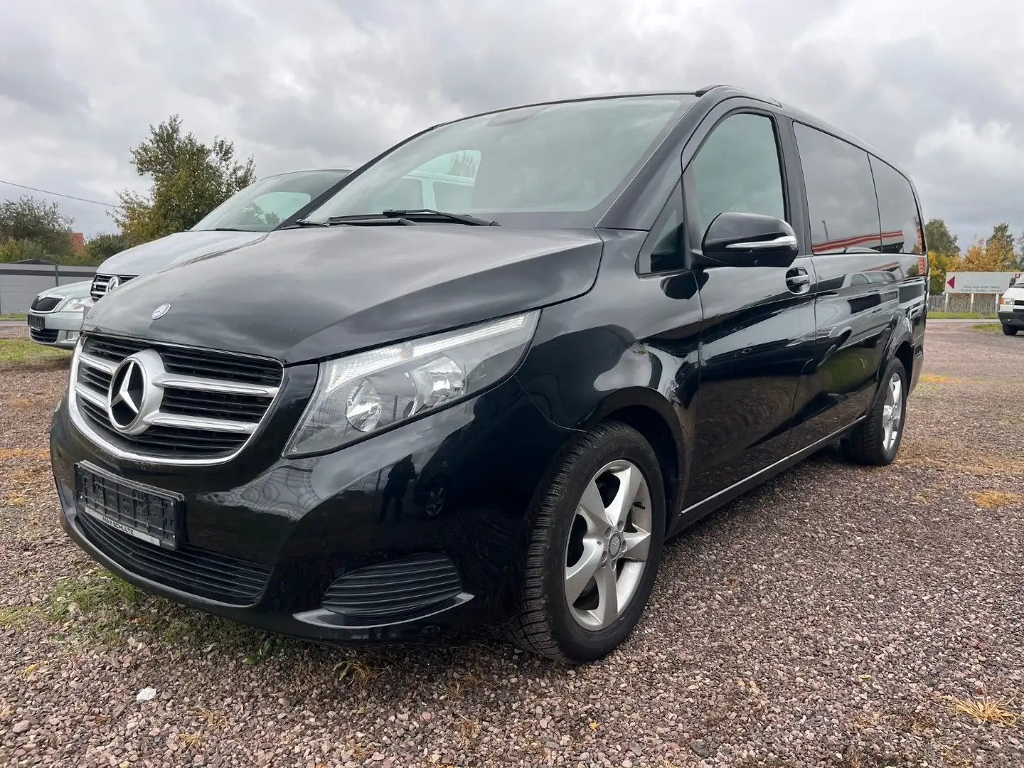Mercedes-Benz V 200 -Klasse V 250 CDI Sport-Paket,wenig km !Top ! Black - 1