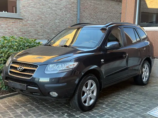 Hyundai SANTA FE 2.2d 4WD 7pl Automaat // MOTORSCHADE