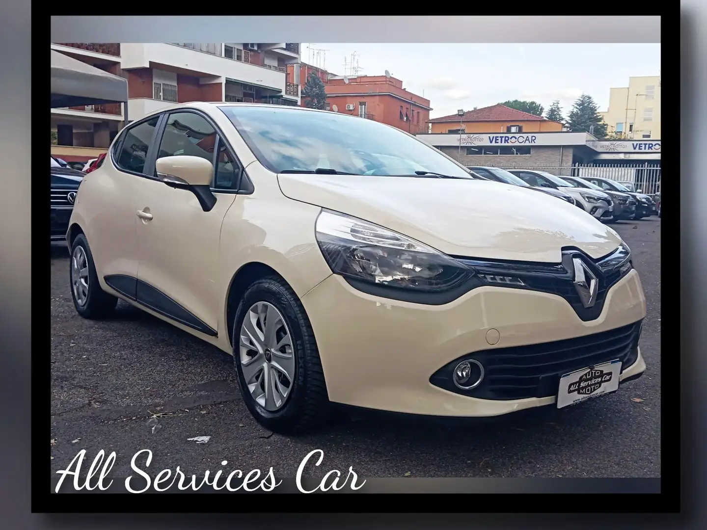 Renault Clio 5p 1.2 Duel 75cv Beige - 1