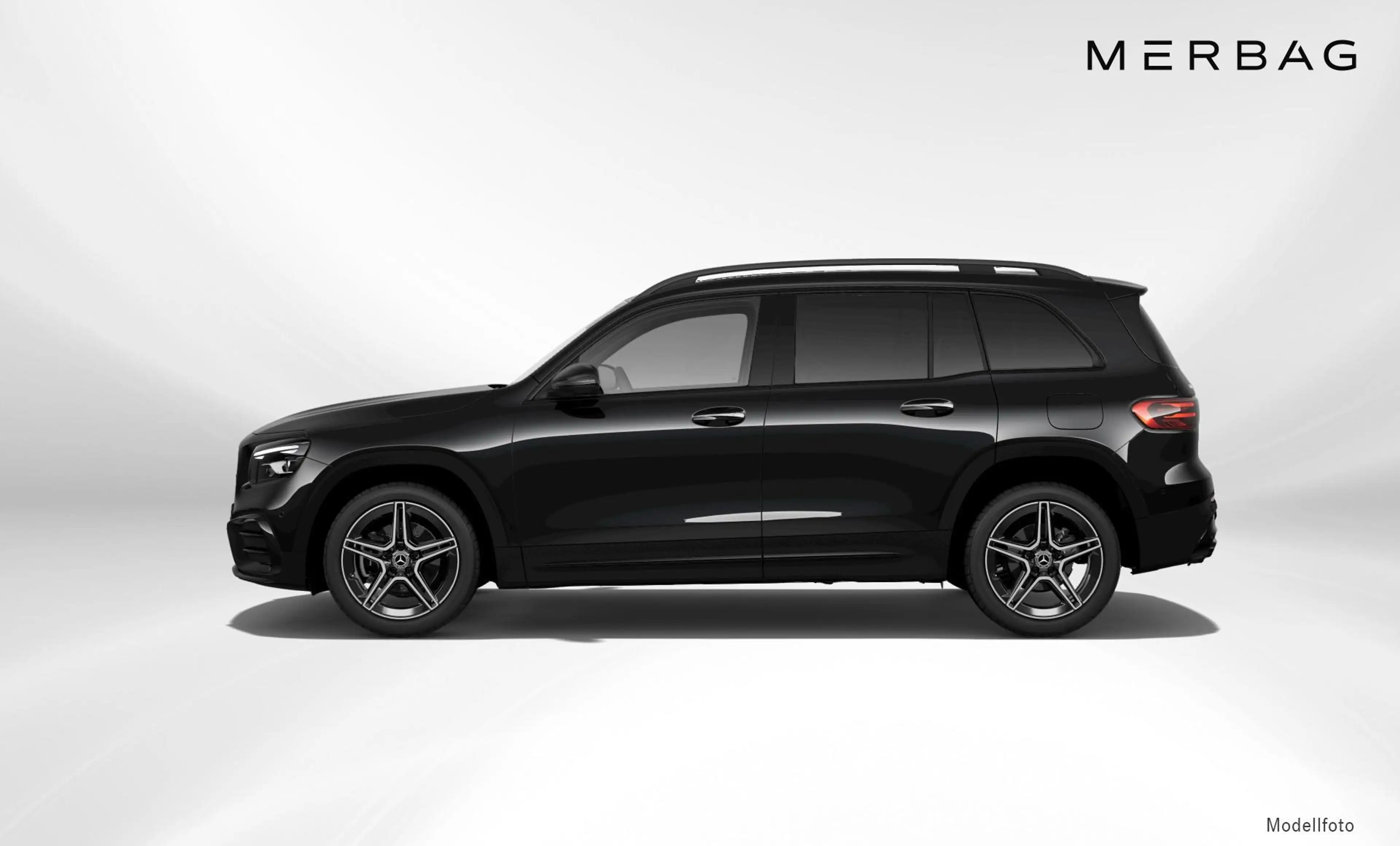 Mercedes-Benz GLB 200 d 4MATIC AMG Line — photo 2