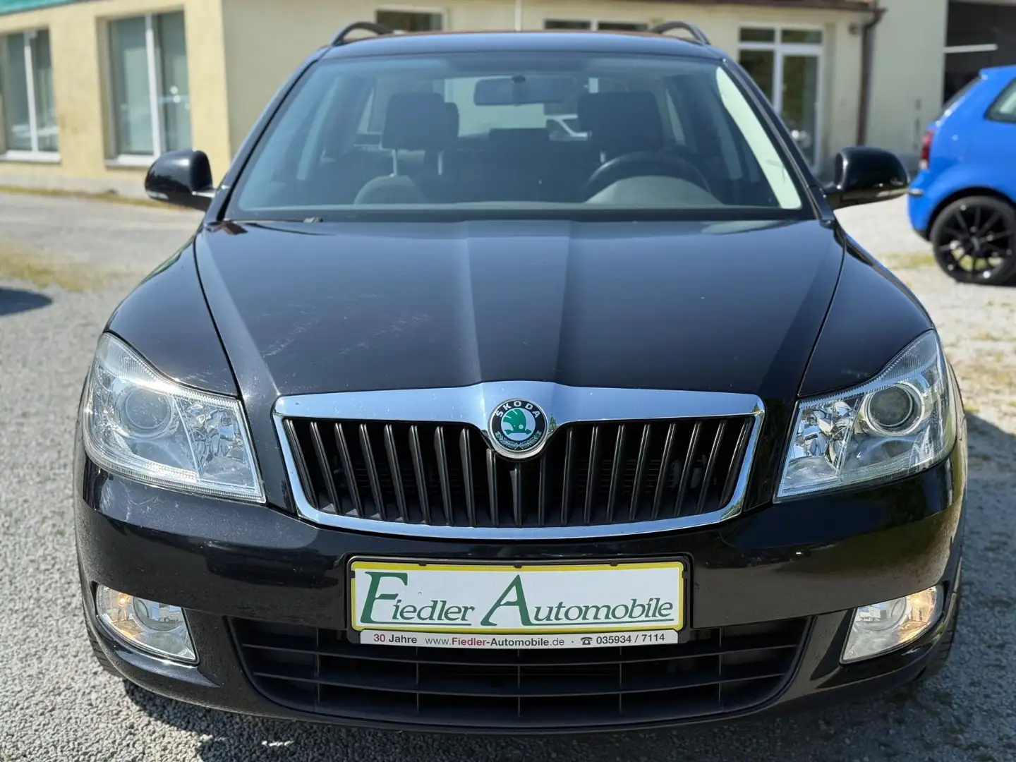 Skoda Octavia Combi 1.8 TSI Ambiente / KLIMAAUT / TEMP Noir - 2