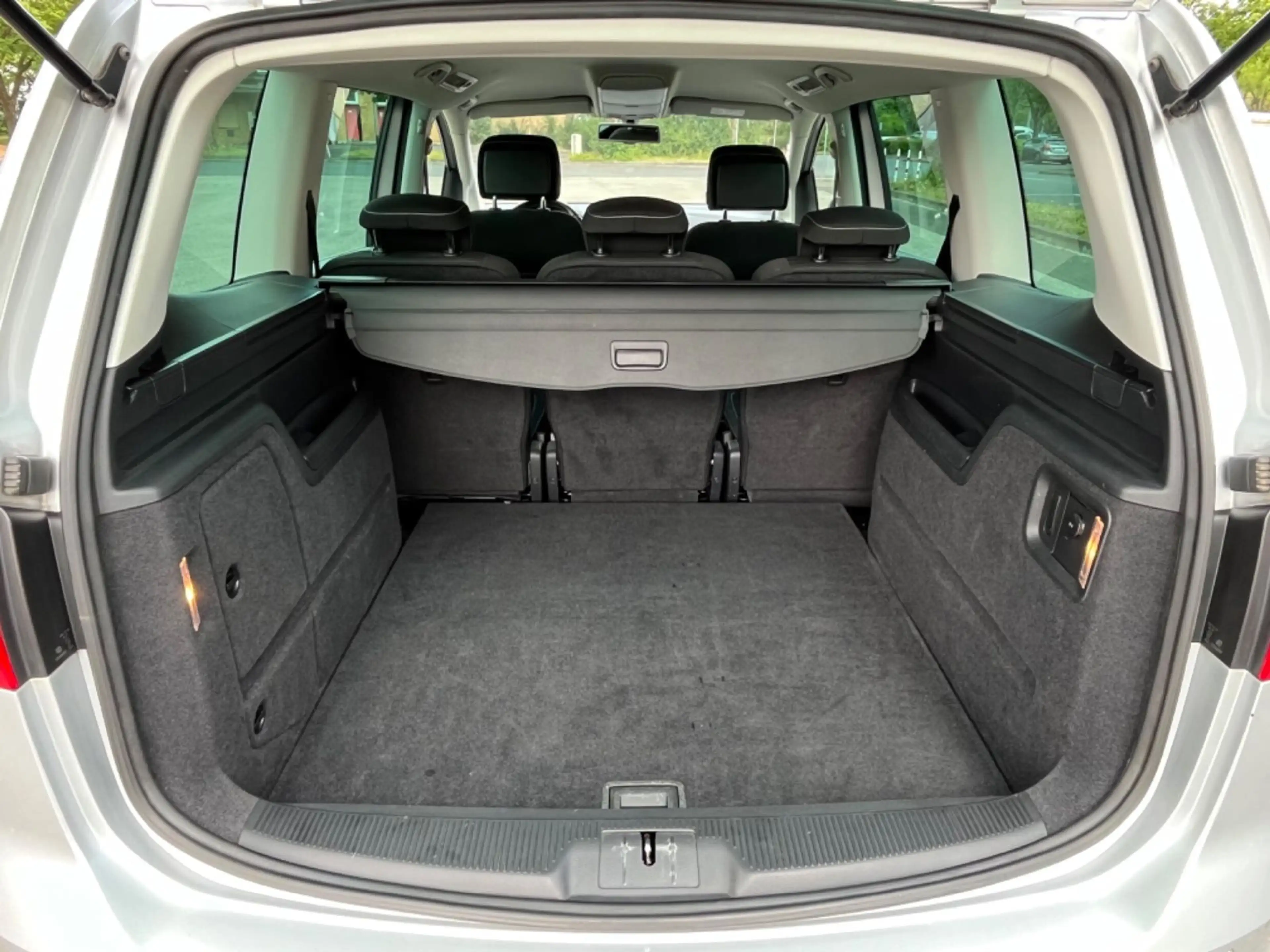 Volkswagen Sharan Cup BMT, DSG, Scheckheft, Zahnriemen NEU — photo 14