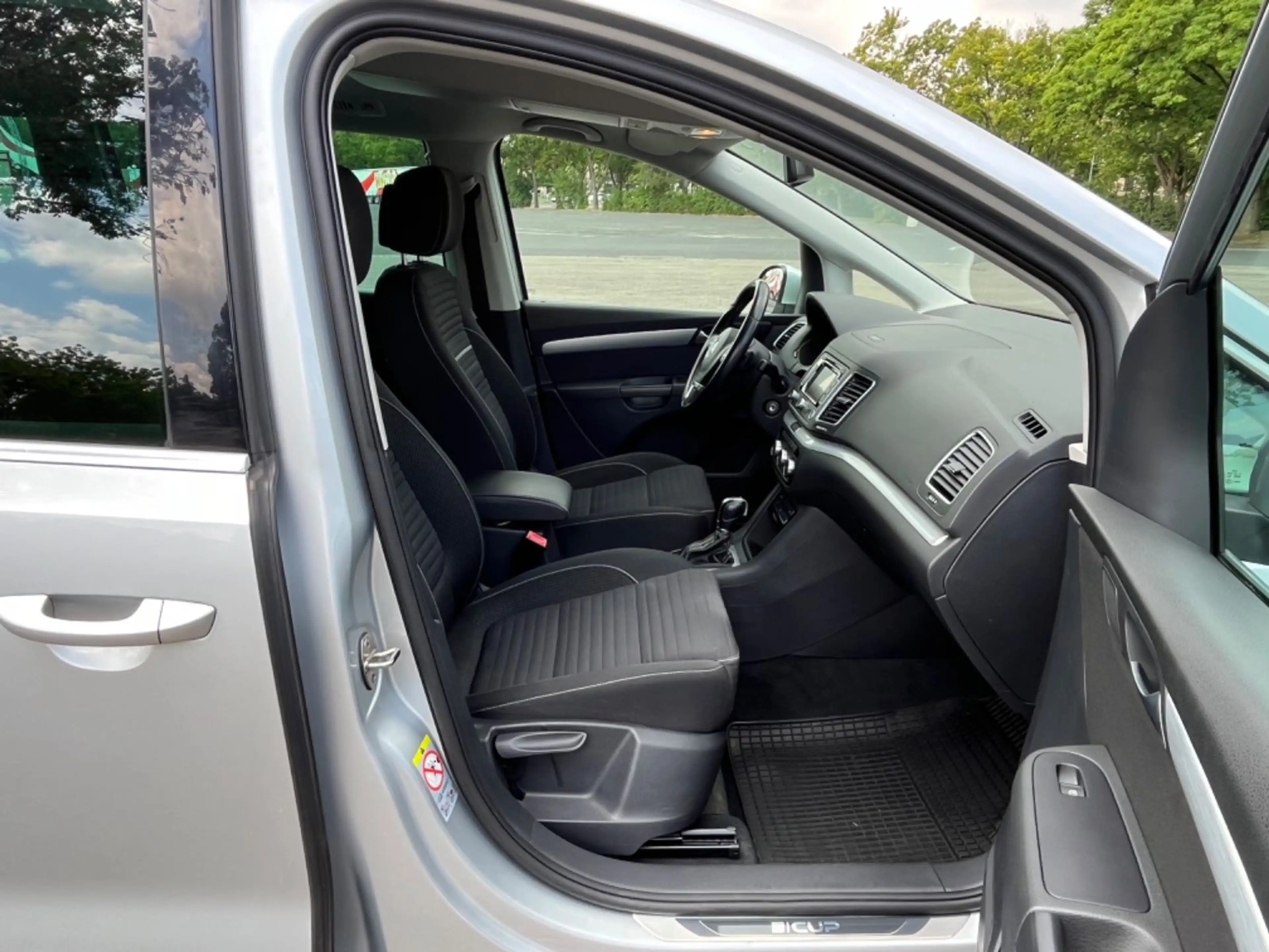 Volkswagen Sharan Cup BMT, DSG, Scheckheft, Zahnriemen NEU — photo 8