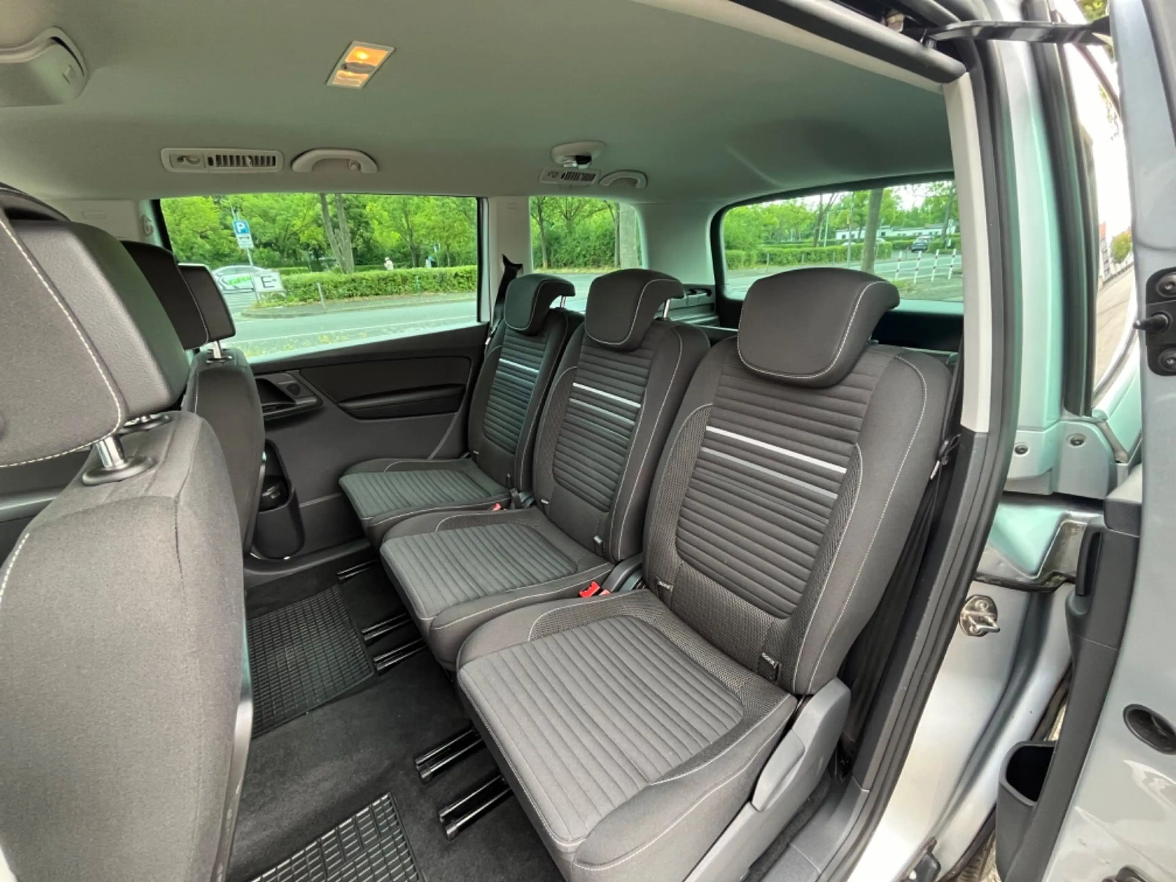 Volkswagen Sharan Cup BMT, DSG, Scheckheft, Zahnriemen NEU — photo 12