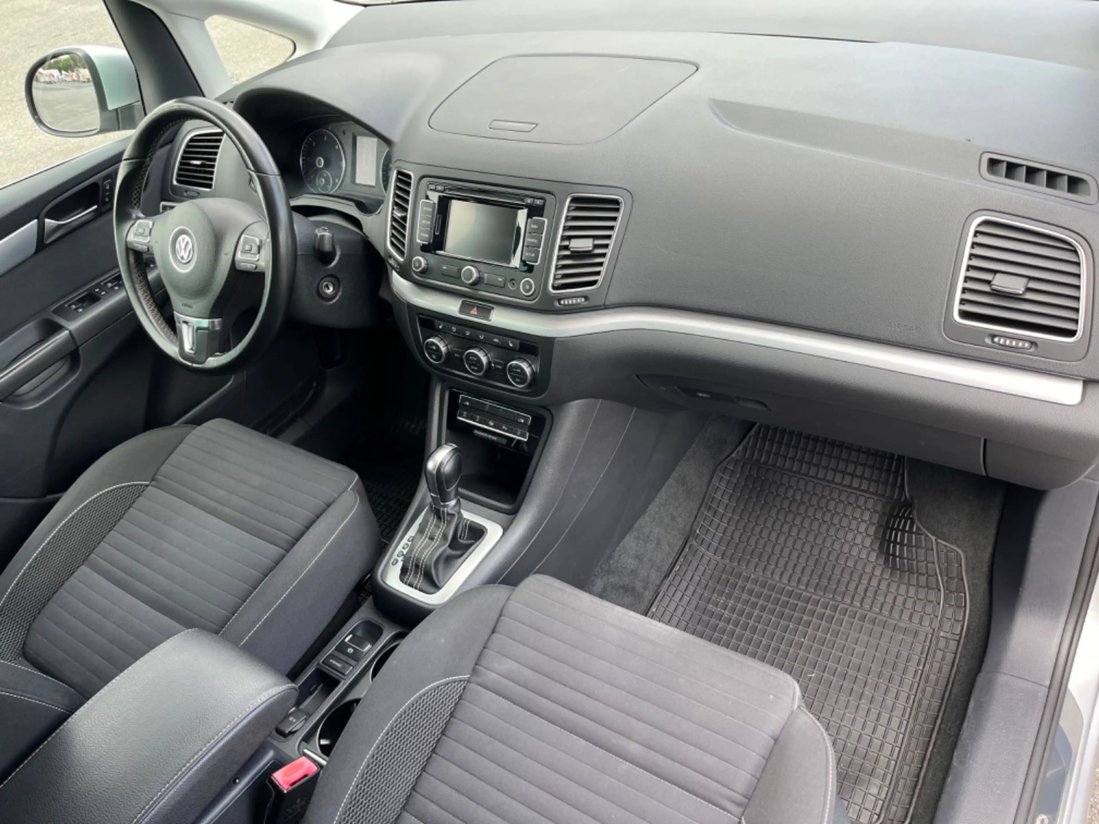 Volkswagen Sharan Cup BMT, DSG, Scheckheft, Zahnriemen NEU — photo 9