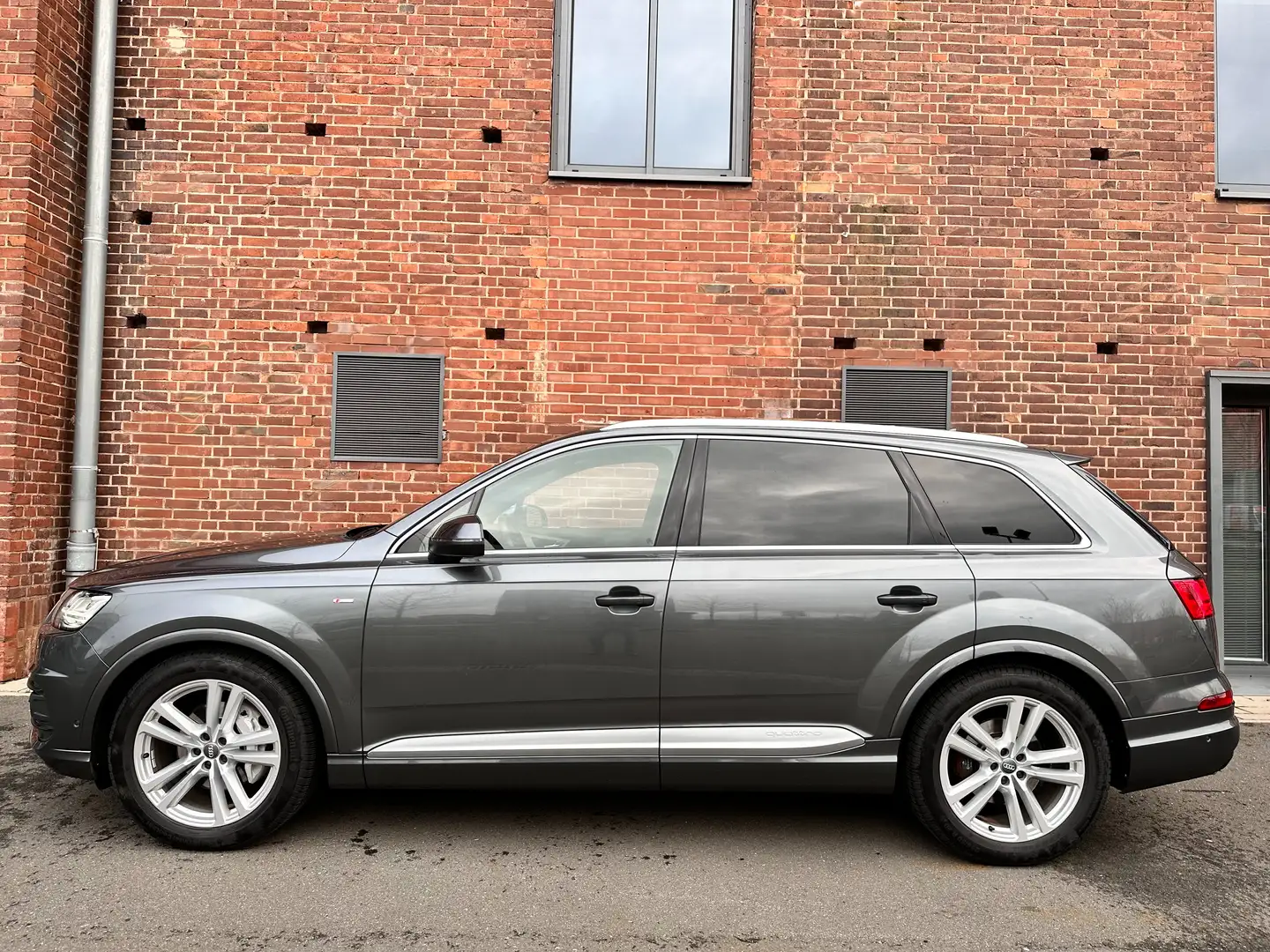 Audi Q7 Q7 Diesel 3.0 TDI quattro S-LINE BOSE PANO 360 Grau - 2