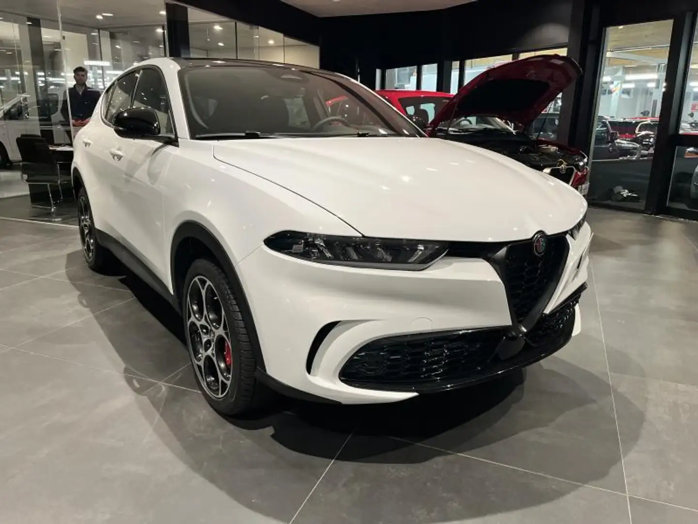 Alfa Romeo Tonale Sprint PHEV Wit - 2