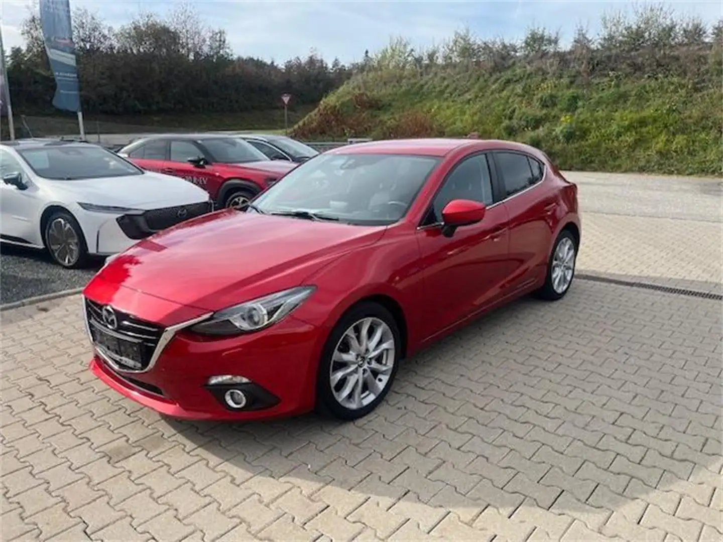 Mazda 3 Sport G165 Revolution Rouge - 1