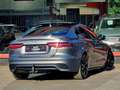 Jaguar XE XE 2.0 D AWD R-Dynamic  Aut. 1er Main  FULL OPTION Argent - thumbnail 4
