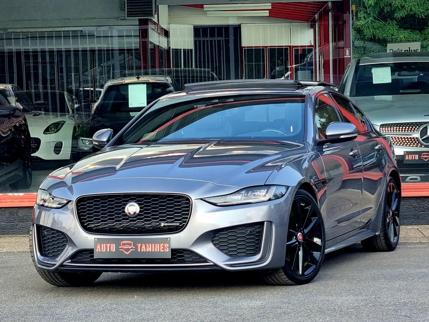 Jaguar XE XE 2.0 D AWD R-Dynamic  Aut. 1er Main  FULL OPTION Argent - 1