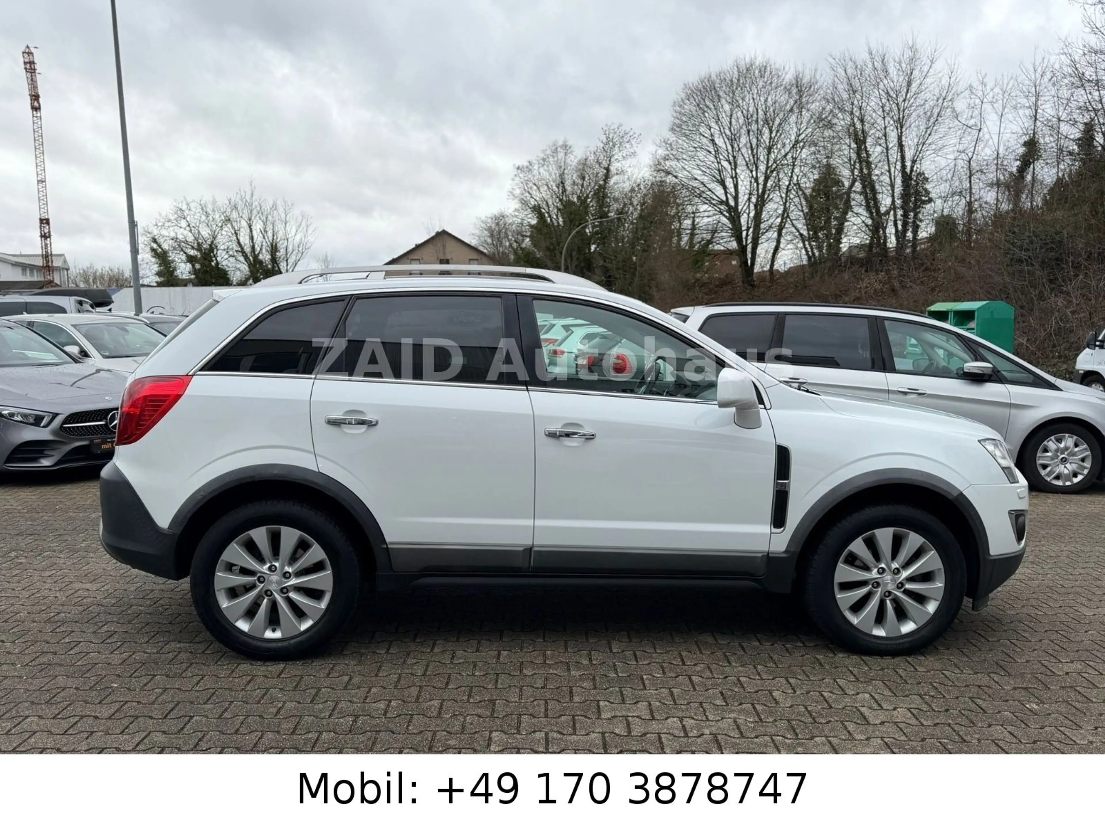 Opel Antara Cosmo 4x4*2HAND*NAVI*PDC*XENON*AHK — photo 4