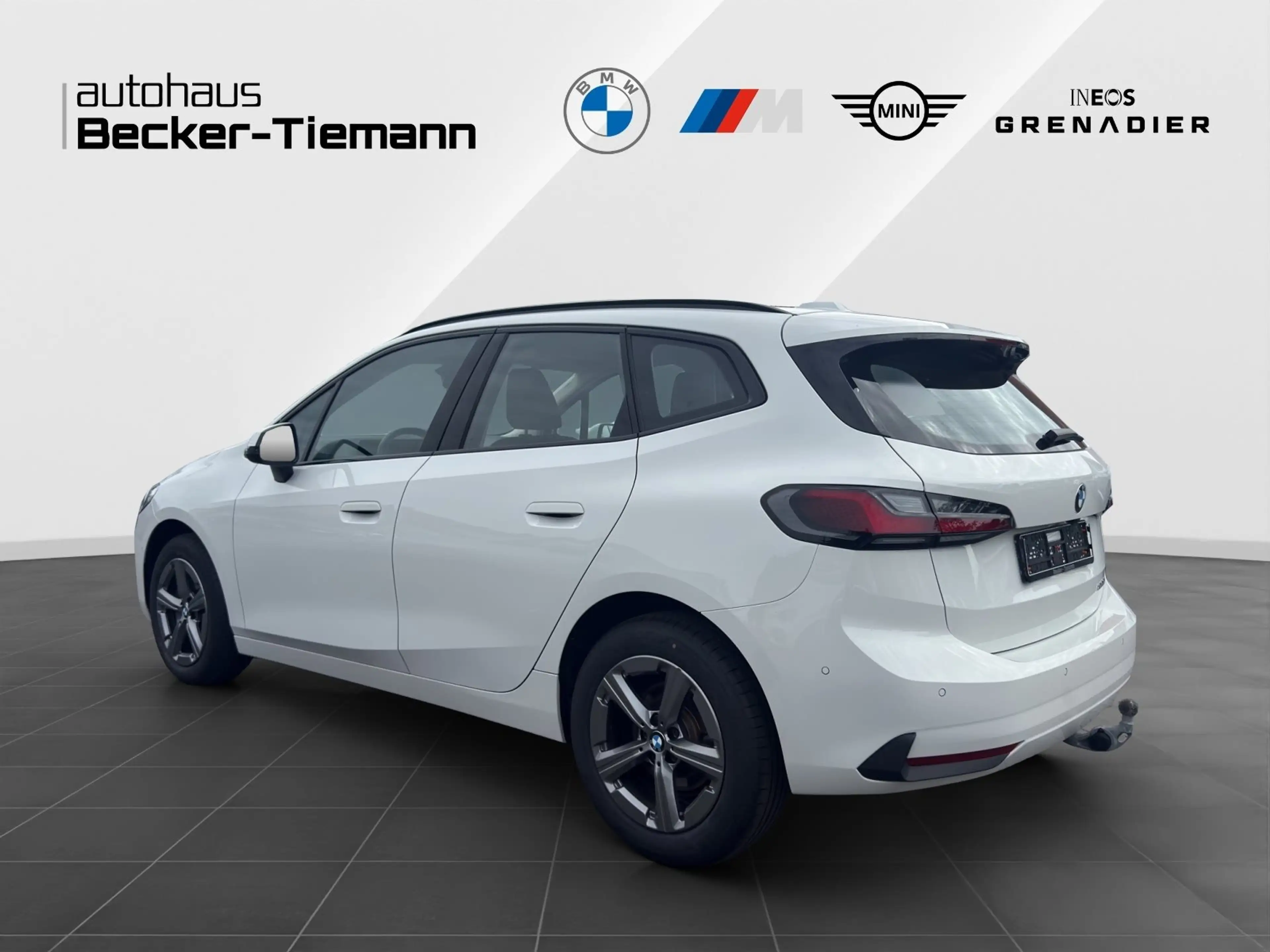 BMW 220 i Active Tourer *AHK*ADAPT LED*KAMERA*KEYLESS*WIRE — photo 5